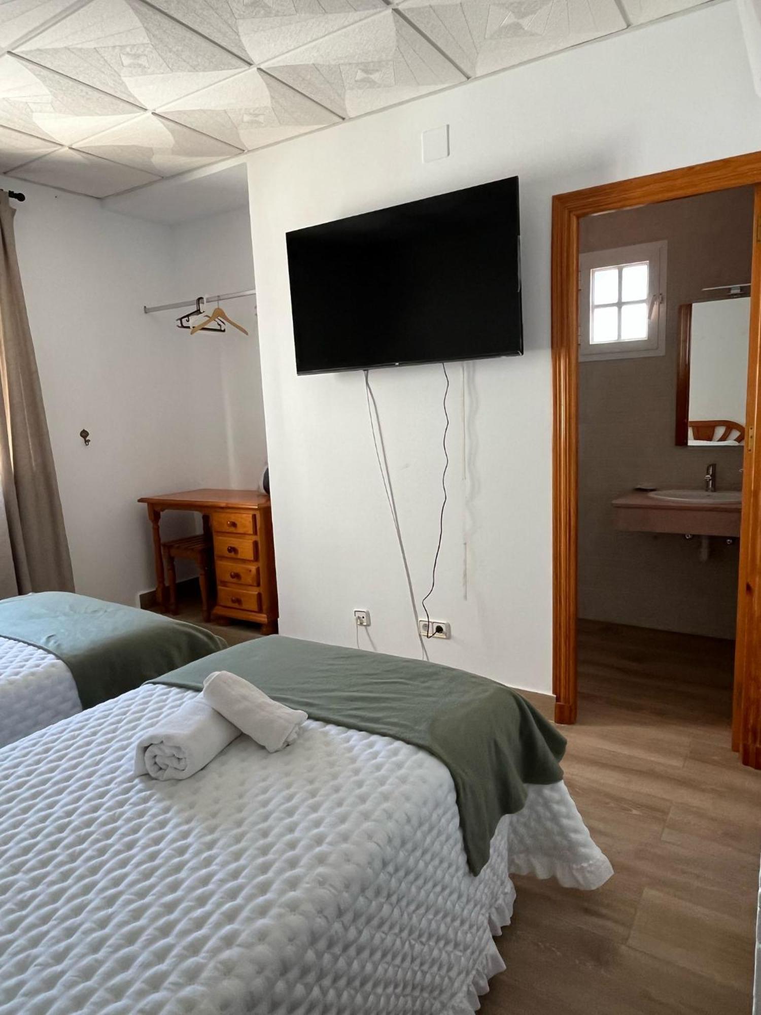 Hostal Quinto Pino Chipiona Exterior foto